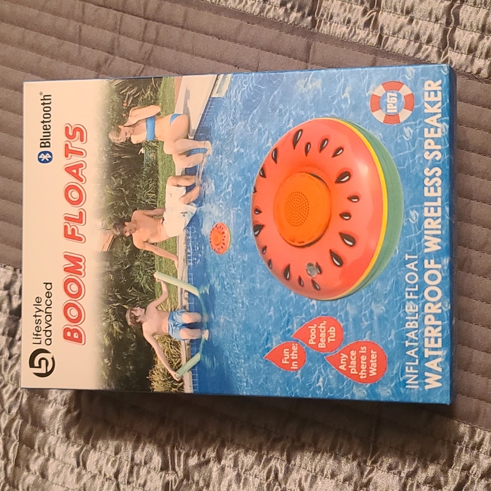 Waterproof wireless speaker
